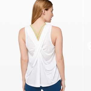 Lululemon Soul Stride Tank in white size 6